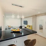 Apartamento Playa De *